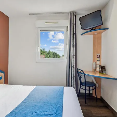 Hotel Akena Chateaurenard - Parc Des Expositions Avignon Buitenkant foto