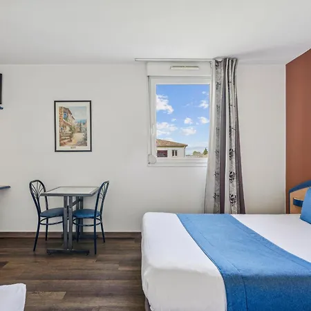 Hotel Akena Chateaurenard - Parc Des Expositions Avignon Buitenkant foto